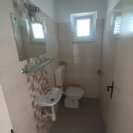 By The Sea - 7499 Apartman *