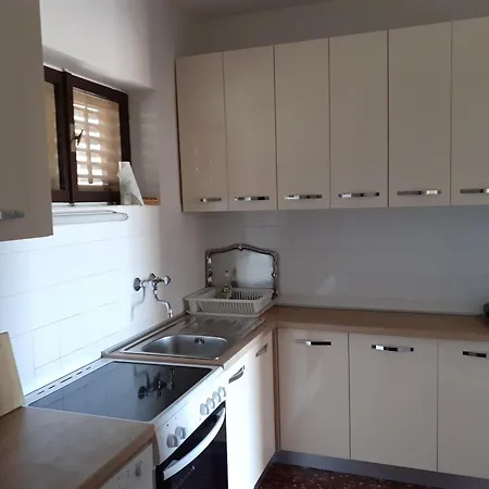 By The Sea - 7499 Rogoznica (Sibenik-Knin)