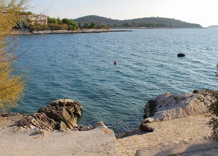 Appartement By The Sea - 7499