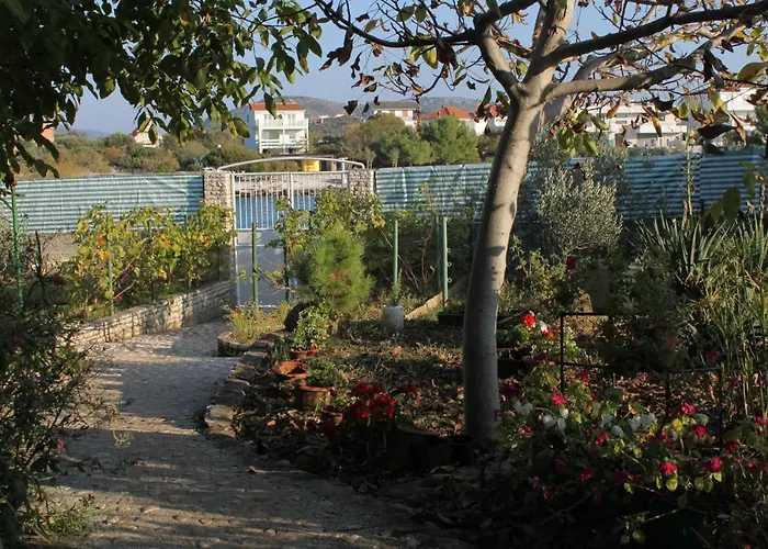 By The Sea - 7499 Rogoznica (Sibenik-Knin)